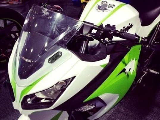 ΤΑΠΕΣ ΚΑΘΡΕΠΤΩΝ KAW ZX6-R/ ZX636/ EX250 '09-'18 ΜΑΥΡΕΣ MOTORISE