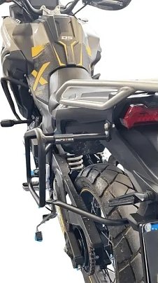 ΒΑΣΕΙΣ ΠΛΑΙΝΕΣ ΓΙΑ ΣΑΜΑΡΙΑ VOGE DS525X '23-'26 ΜΑΥΡΕΣ
